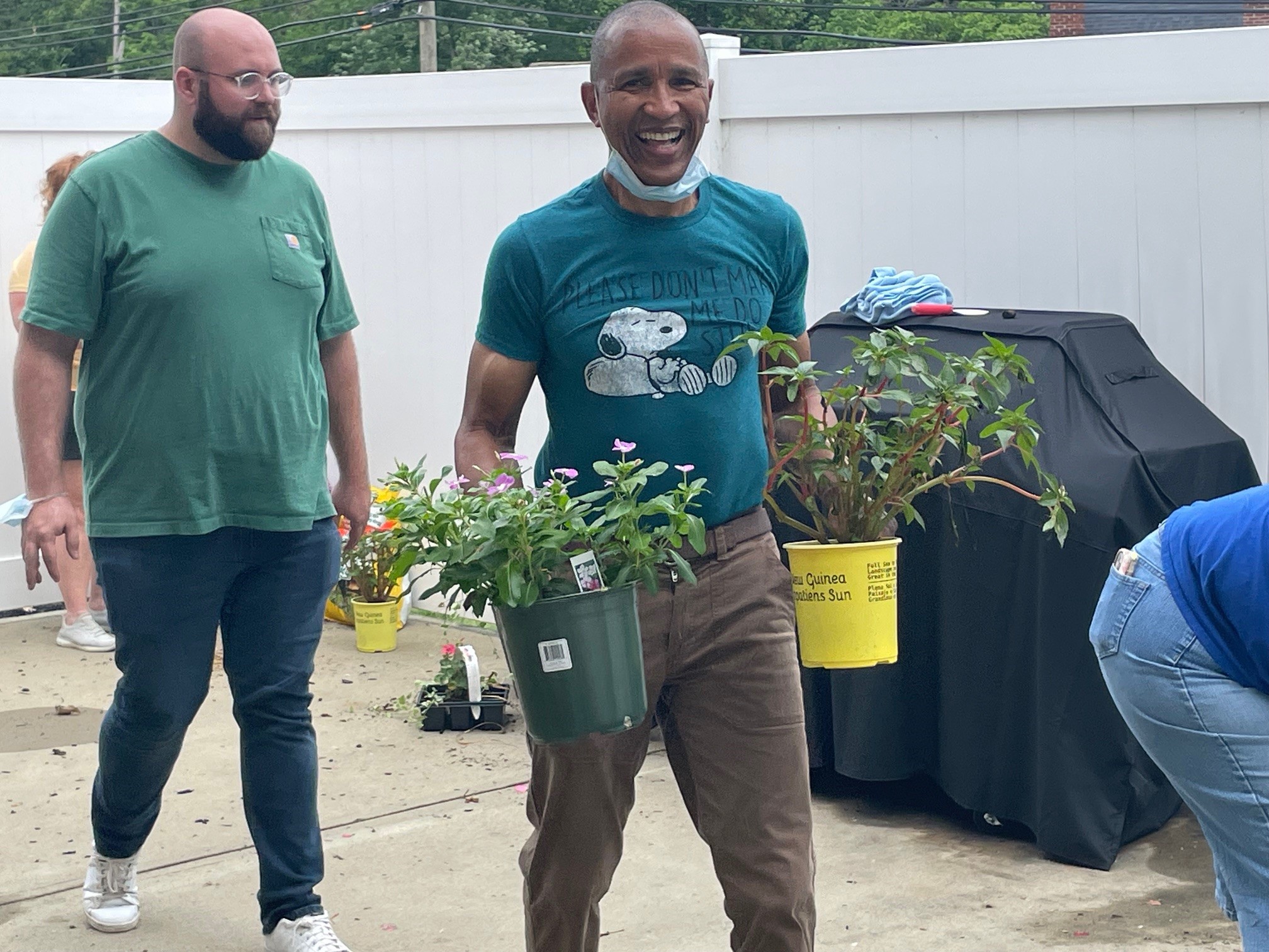 Volunteers from Saber Healthcare HR Make an IMPACT at Seven Hills