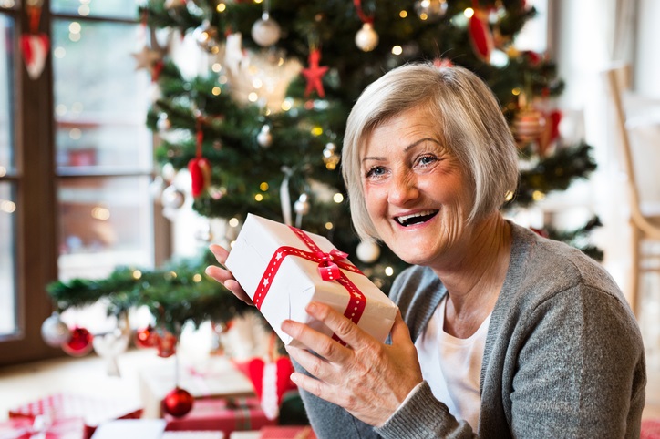 25 Gift Ideas for Senior Women