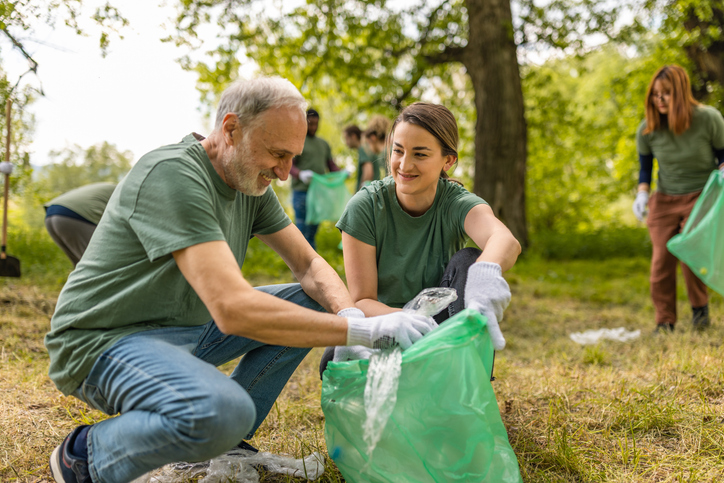 How Seniors Can Volunteer