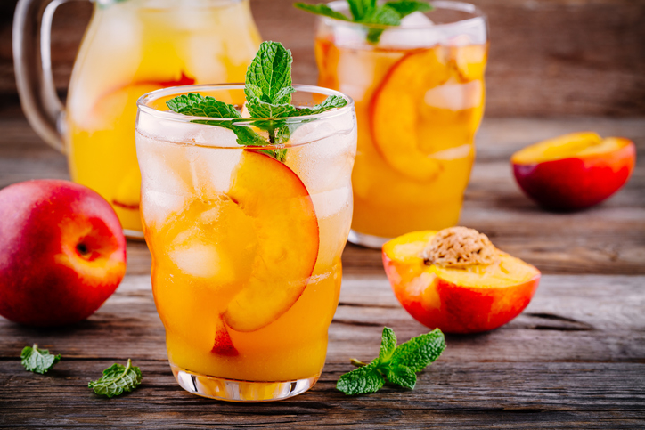 7 Health Benefits of Peach Juice