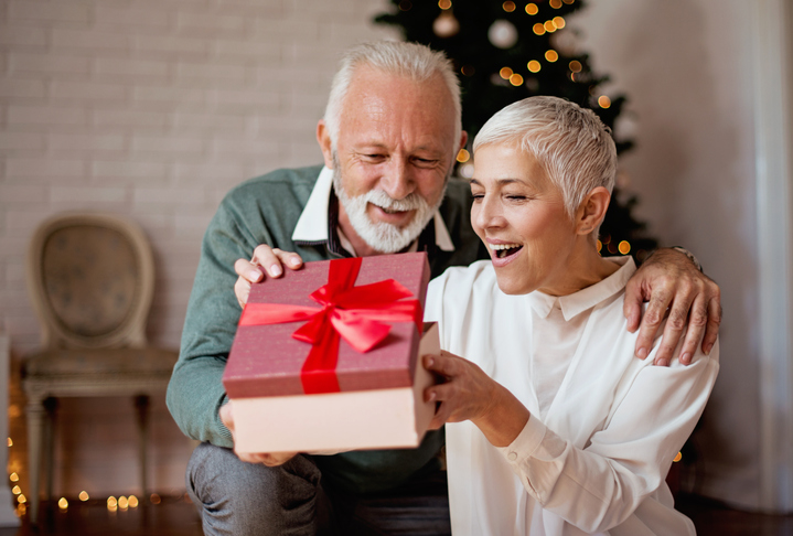 30 Gift Ideas for Seniors